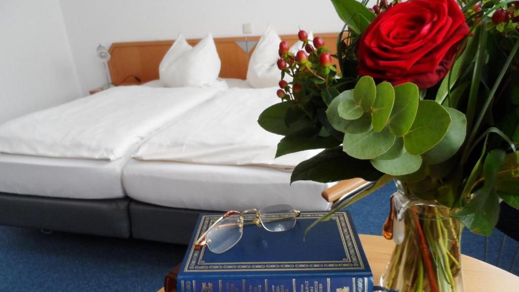 Hotel Am Weyerhof Kerpen  Chambre photo